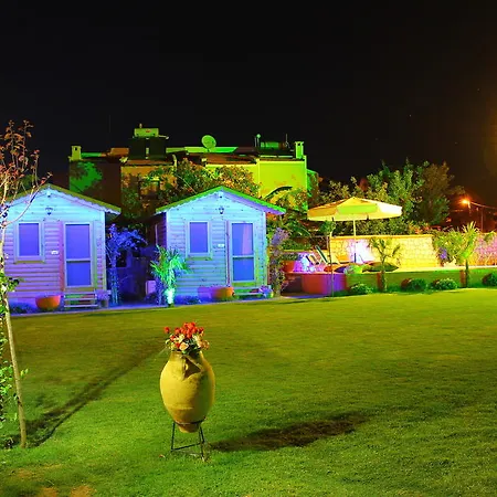 Vendégház Anemo Hotel *